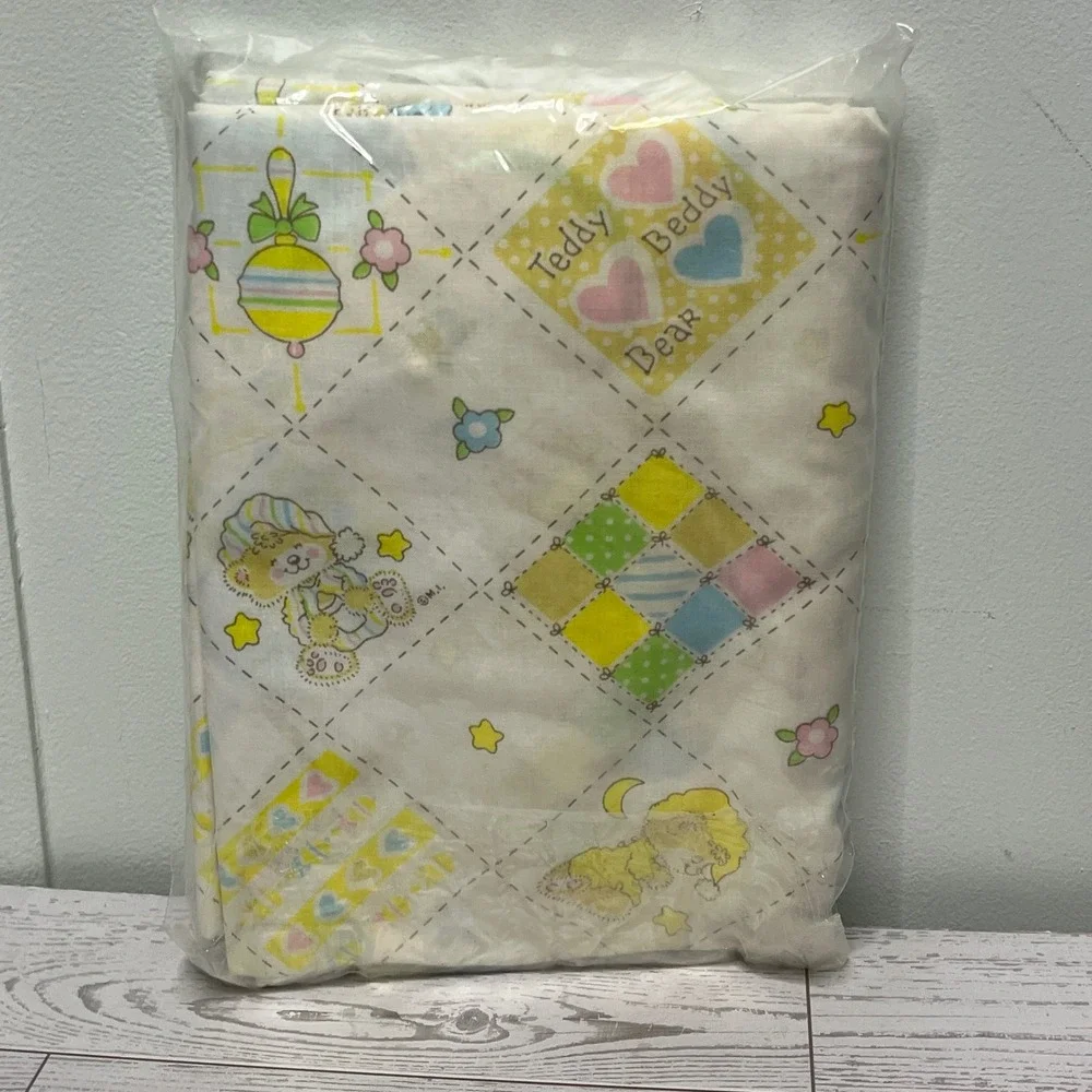 Teddy Beddy Bear Vintage Fitted Crib Sheet 100% Cotton Pastel Rainbow 80s Riegel